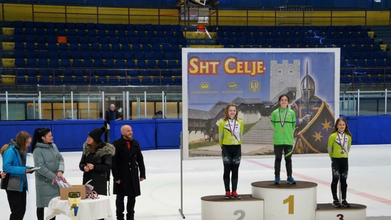 Celje Skill Race Eredményhirdetés Timi 2. Rozina 3.